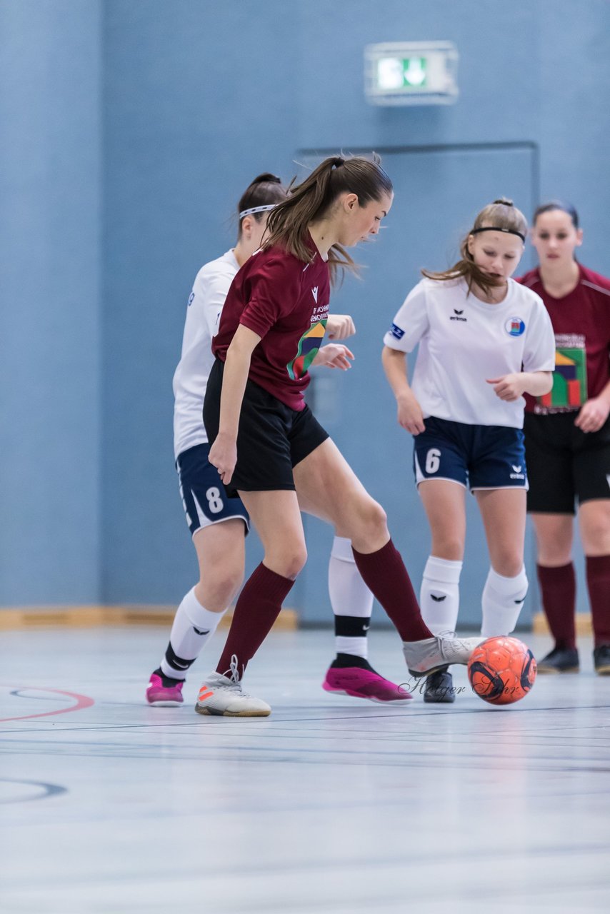 Bild 77 - wBJ Futsalmeisterschaft Runde 1